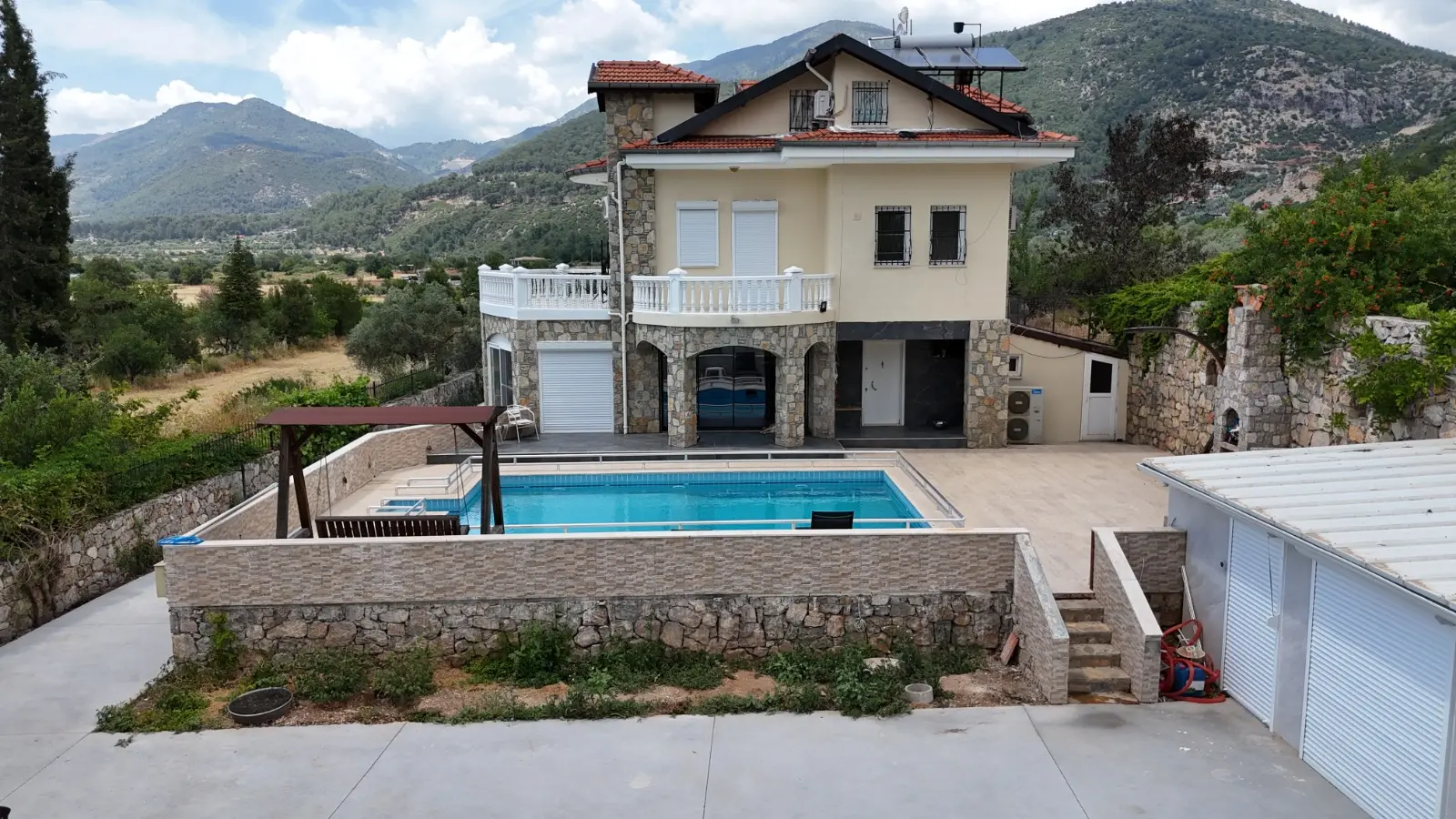 House in Uzumlu